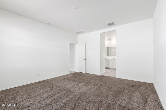 Building Photo - 1168 W Paradise Wy