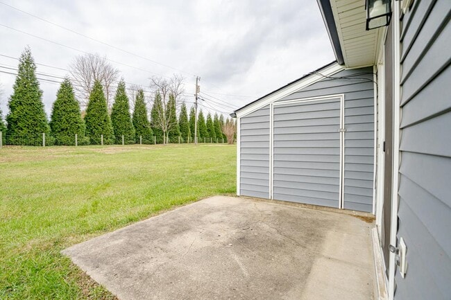 Building Photo - 1314 Farmingdale Dr