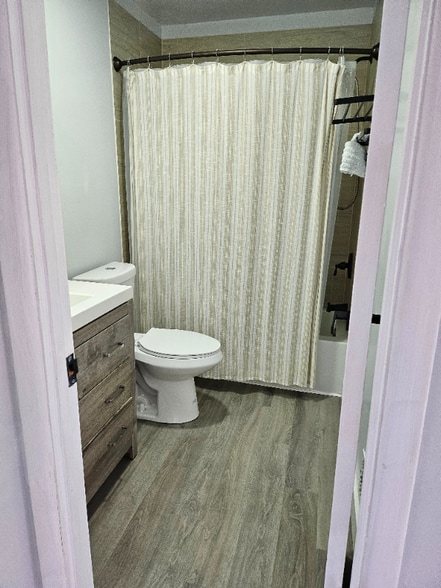 Building Photo - 1109 Whitpain Hills