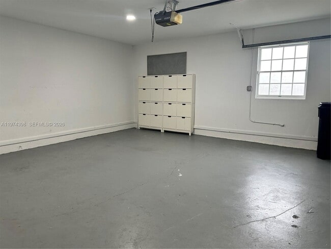 Building Photo - 14024 SW 148th Ln