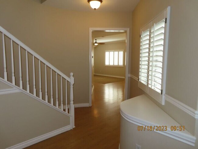Building Photo - 26270 Monticello Way