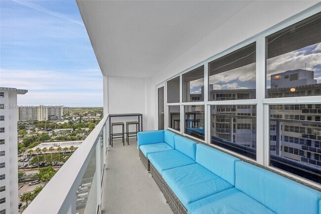 Building Photo - 3750 Galt Ocean Dr
