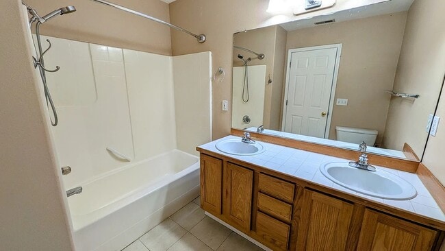 Building Photo - 16130 NW Fescue Ct