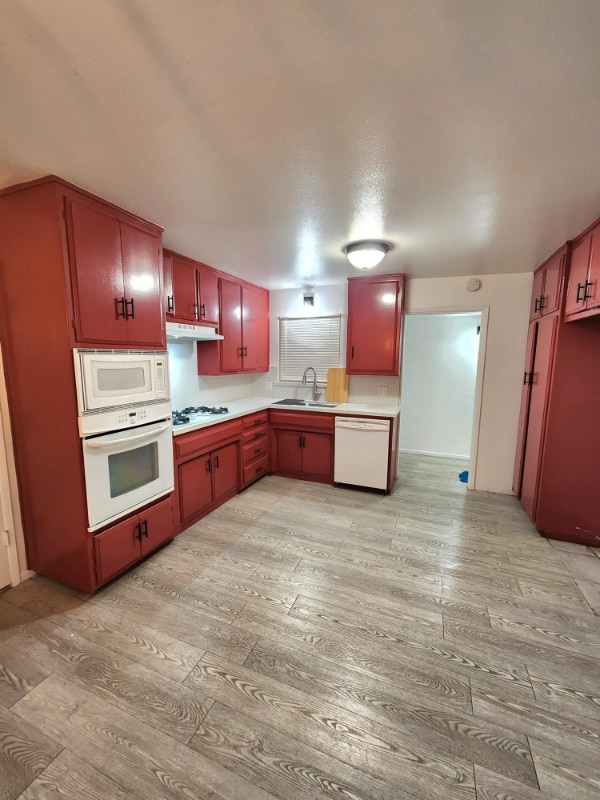 Building Photo - 8441 Skye Dr