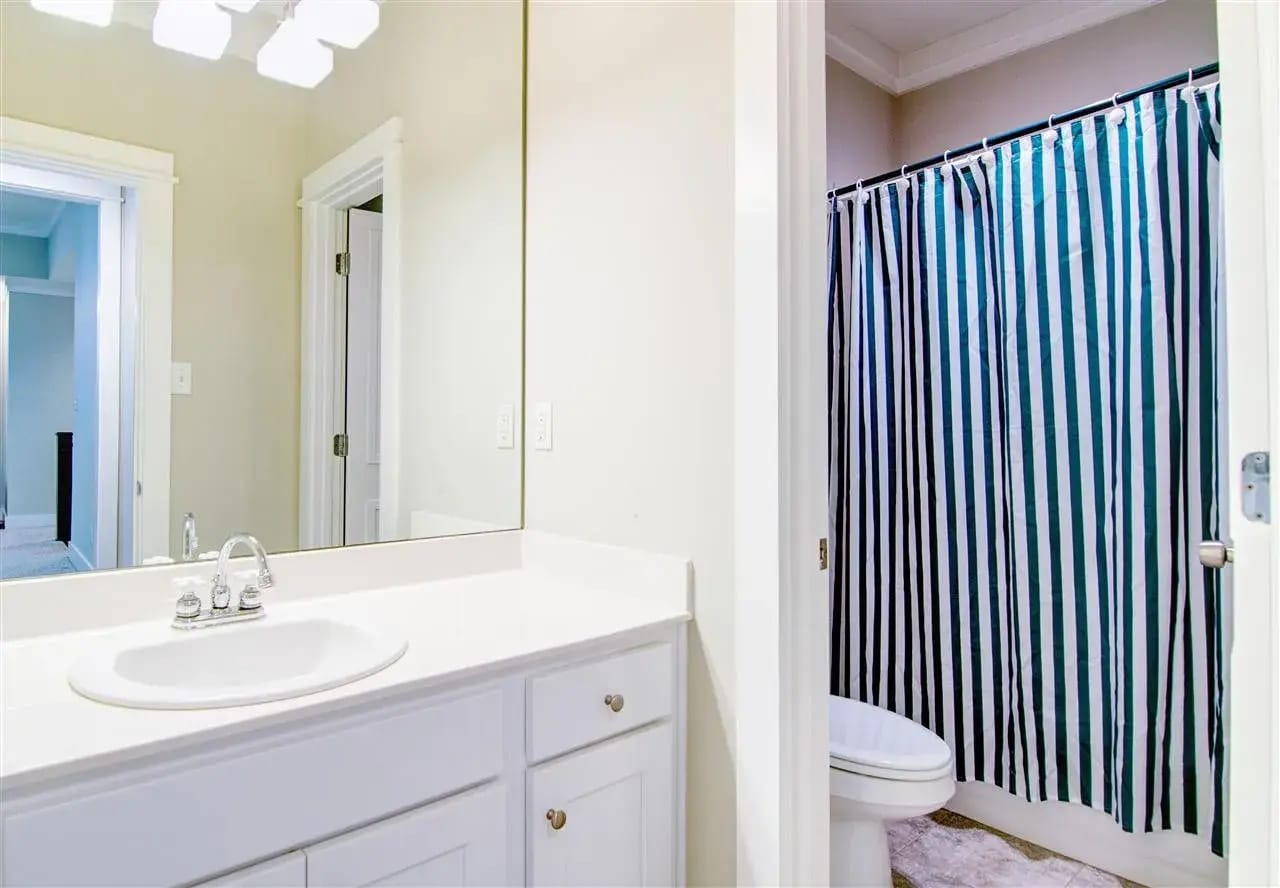 Building Photo - 166 Harbor Isle Cir N