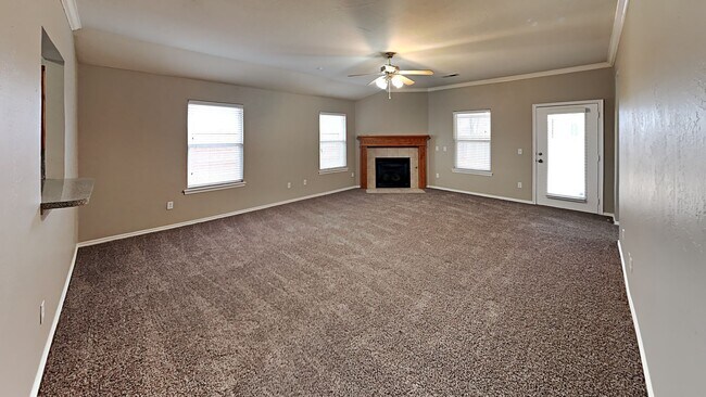 Building Photo - 3 Bedroom Home in Edmond