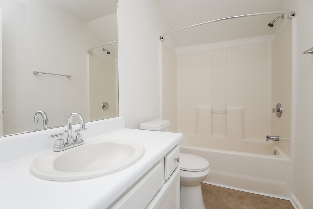 Building Photo - 4040 Brookfield Way