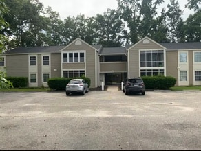 Building Photo - 3BR/2BA