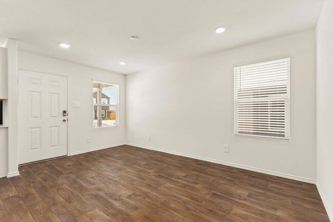 Building Photo - 14865 Cactus St
