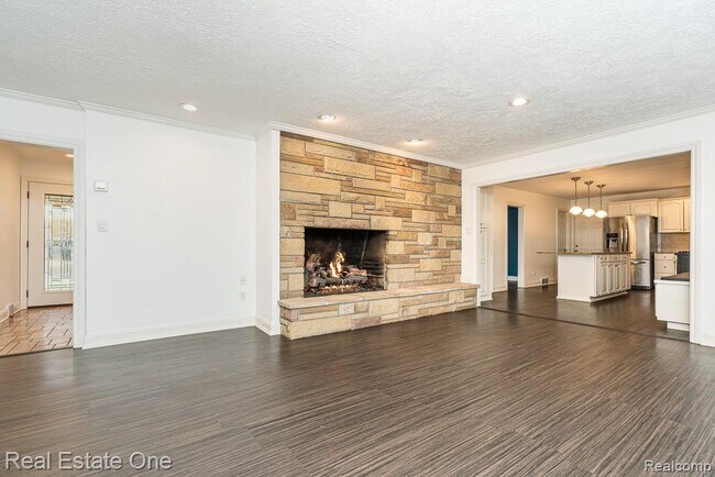 Building Photo - 509 Walbridge Dr