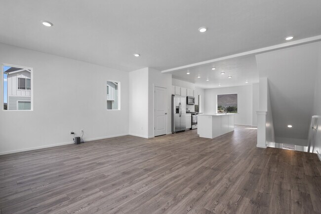 Building Photo - 3998 N Wildcat Ln