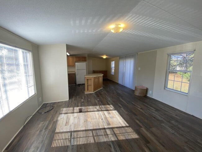 Building Photo - 1709 Brown Pl Dr