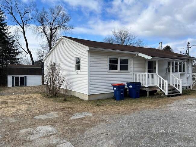 Building Photo - 806 Berkshire Rd