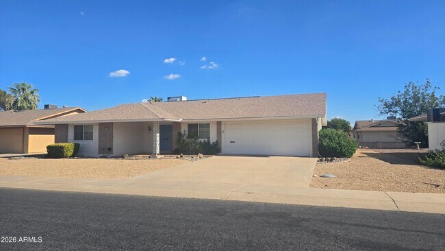 Building Photo - 10715 W Tropicana Cir
