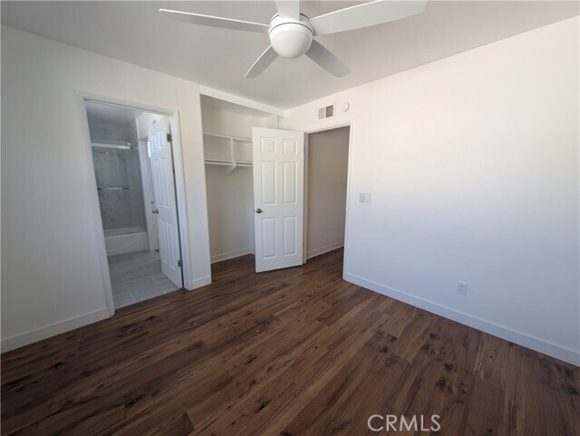 Building Photo - 30516 Sandtrap Dr