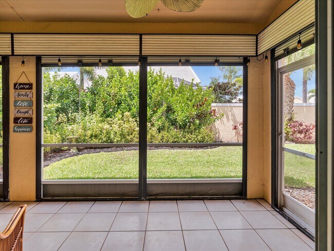 Building Photo - 8253 Horseshoe Bay Rd