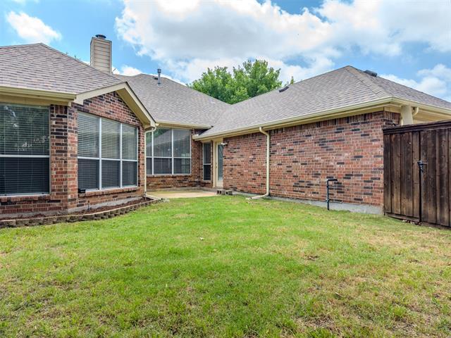 Building Photo - 1433 Woodmont Dr