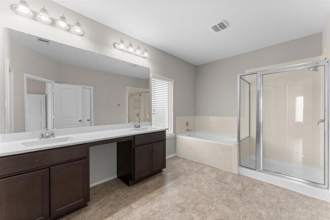 Building Photo - 154 Meadow Mill Dr
