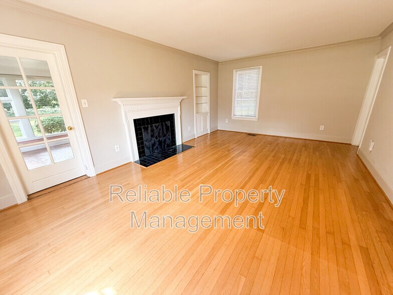 Building Photo - 106 Donald Ross Dr