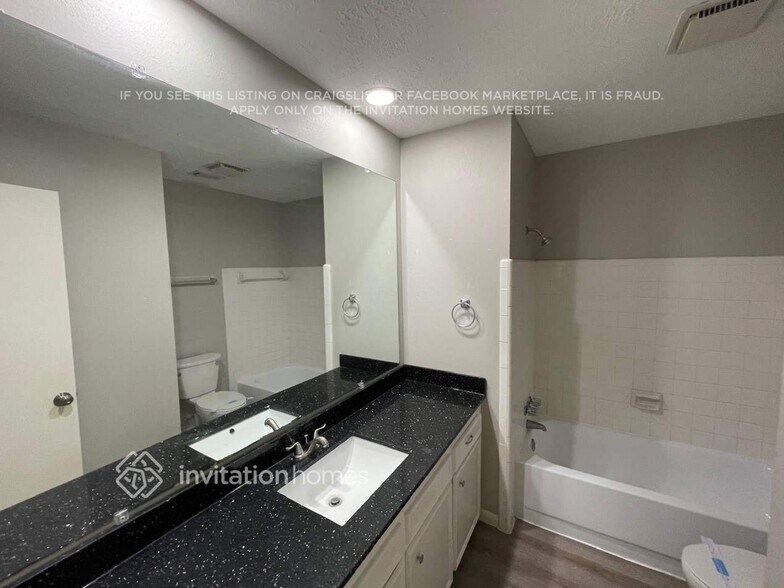 Building Photo - 16519 Cairngorm Dr