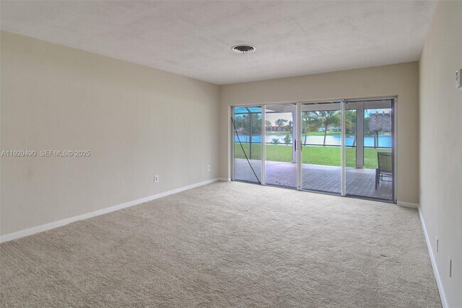 Building Photo - 10962 SW 117th St