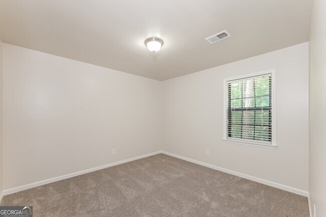 Building Photo - 2808 Porter Dr