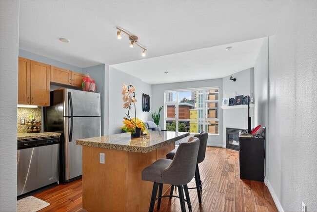 Building Photo - Sleek Urban Living in Vibrant Little Italy