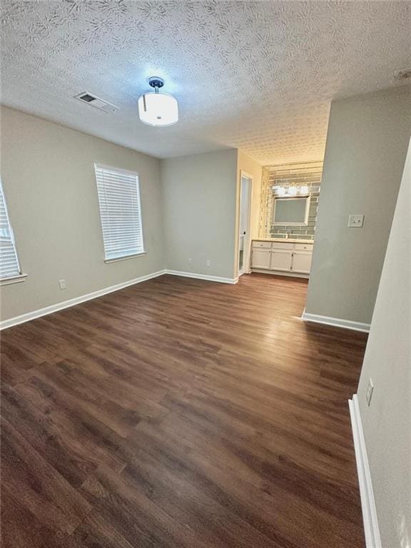 Building Photo - 6372 Wedgeview Dr