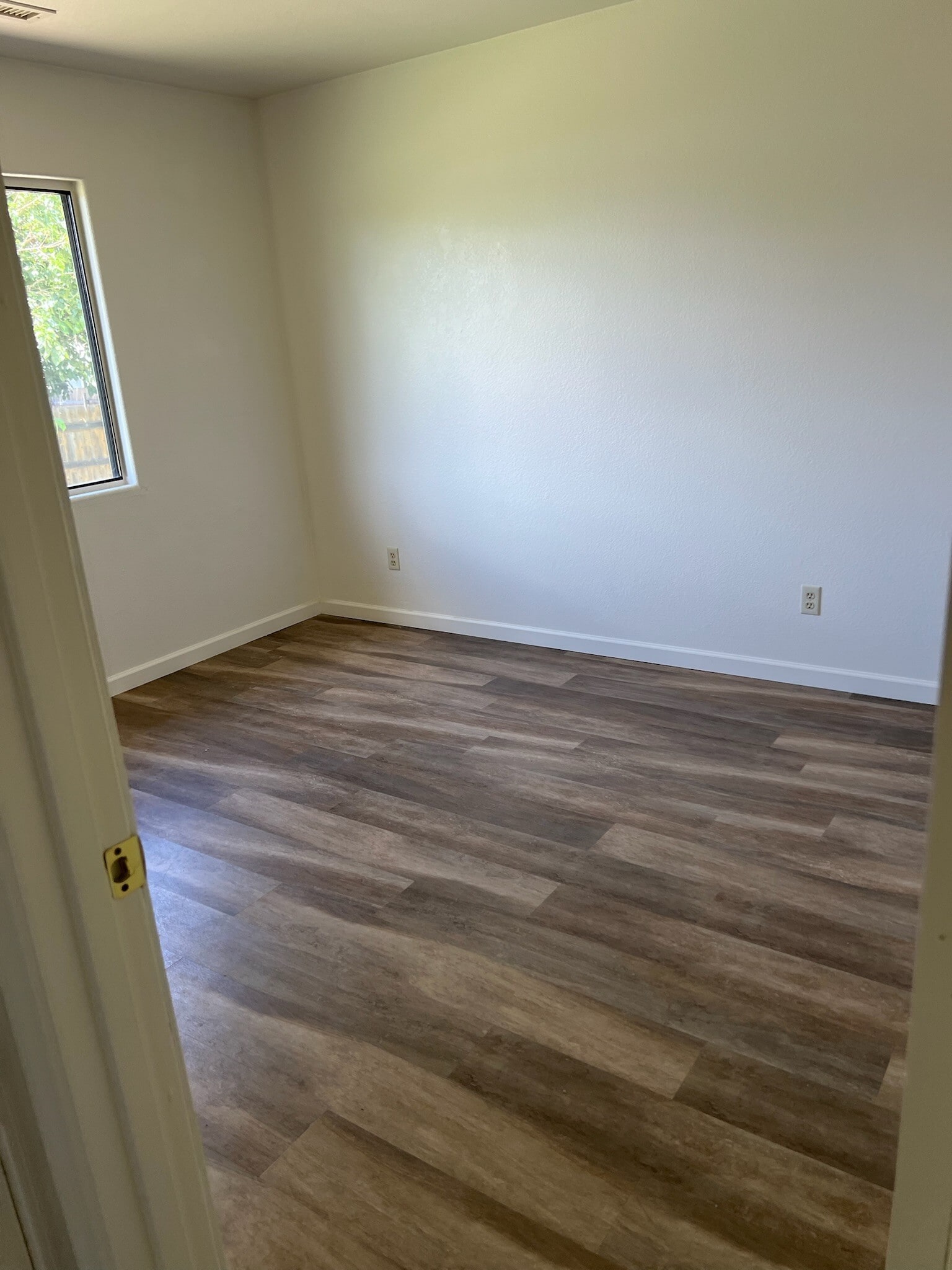Building Photo - 6086 N Peak Cir