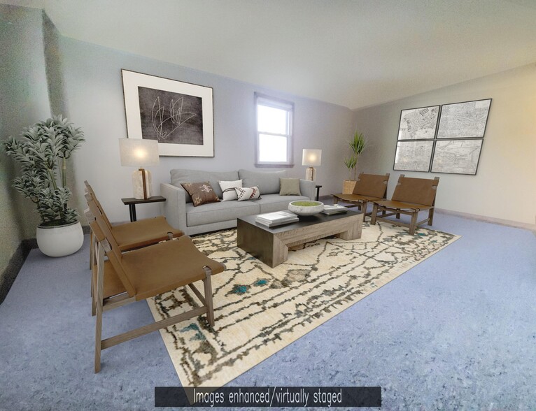 Building Photo - 6931 W Cleveland Ave