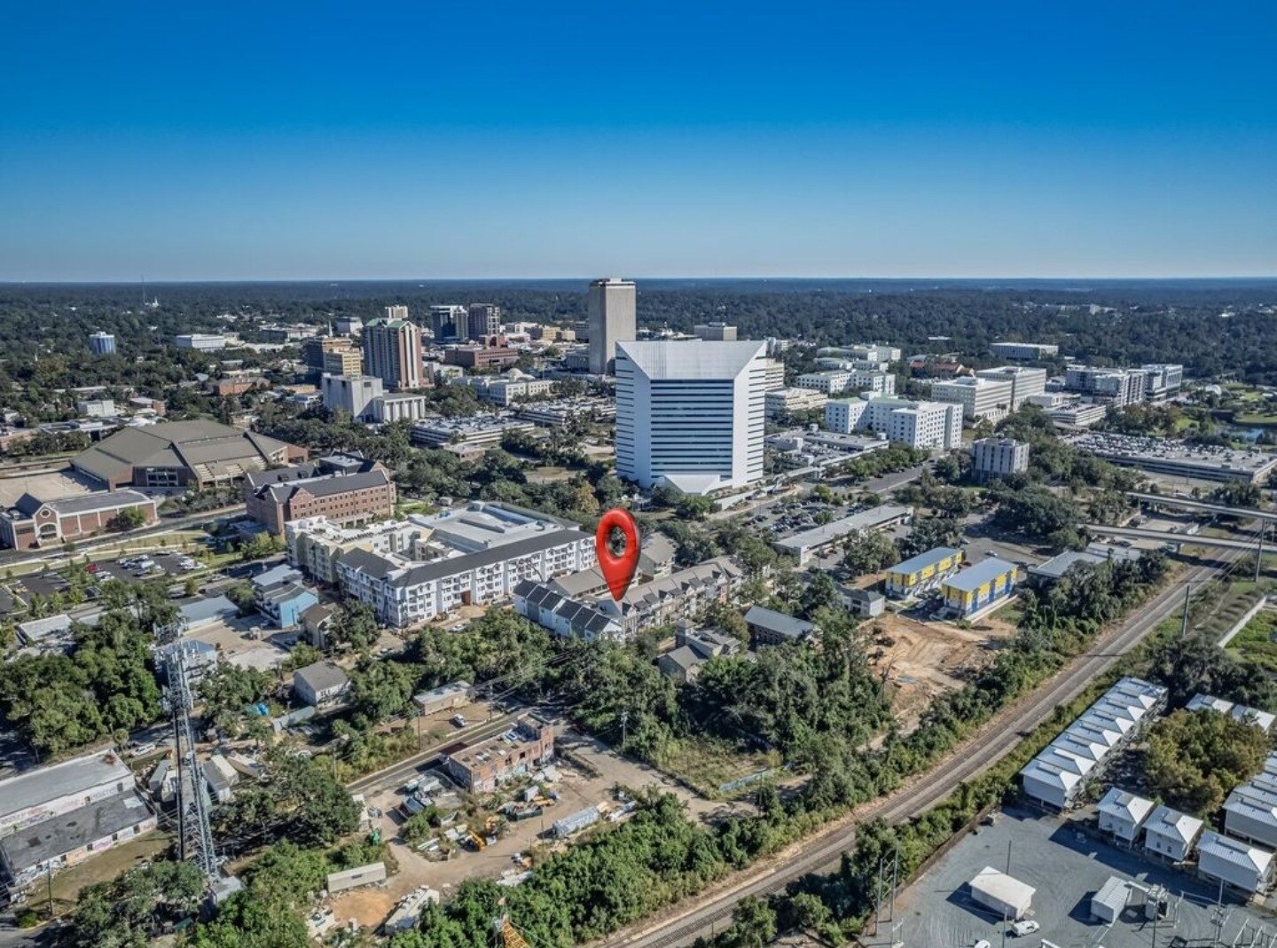 Building Photo - 415 Saint Francis St