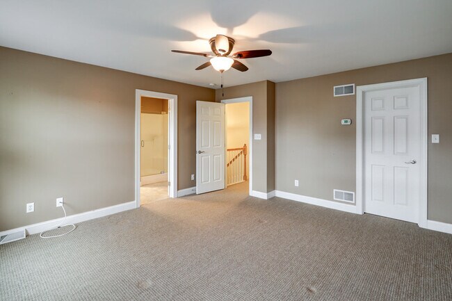 Building Photo - 258 Cool Creek Way