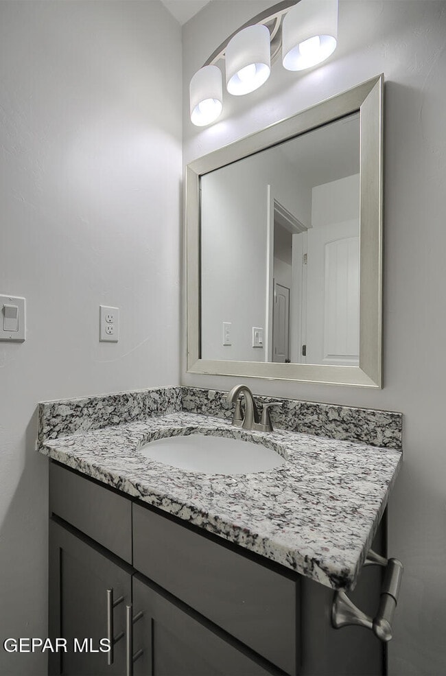 Building Photo - 840 Paseo Dulce Ave