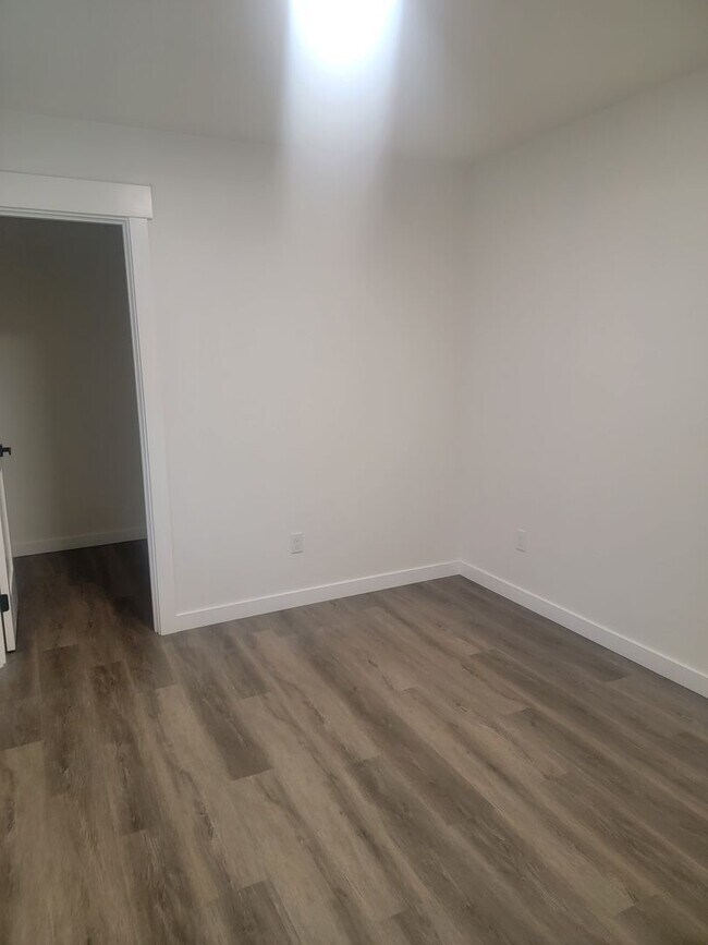 Building Photo - New Construction in Yelm's Clearwood Gated Community