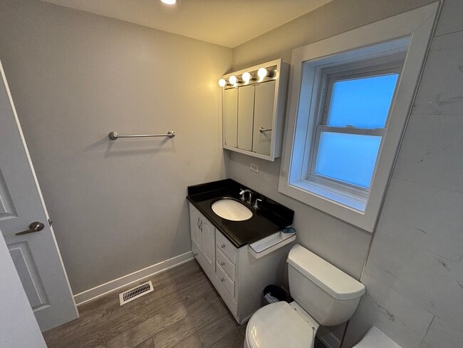 Building Photo - 234 Whidah Ct