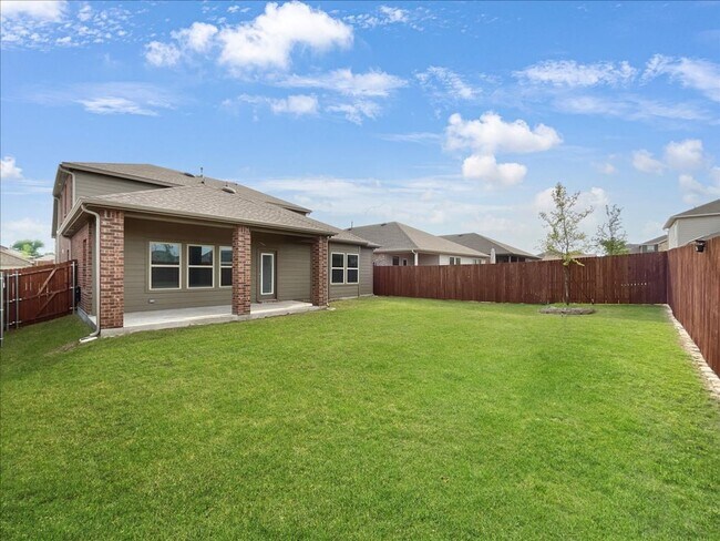 Building Photo - PRICE REDUCTION. 4-bed 2.5-bath 2714 sqft house located in DR Horton's Millstone subdivision