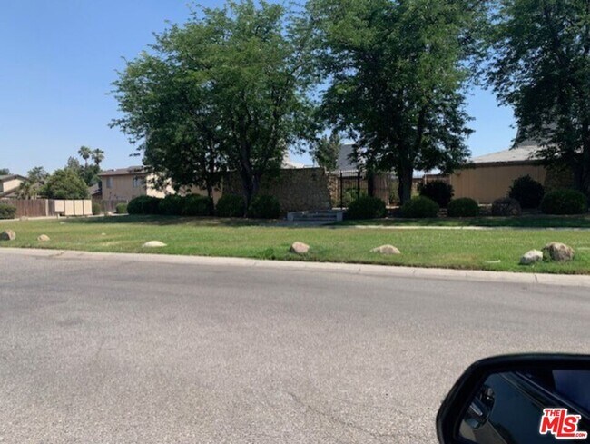 Building Photo - 4501 Baybrook Way