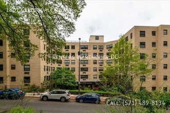 Building Photo - 1801 Clydesdale Pl NW
