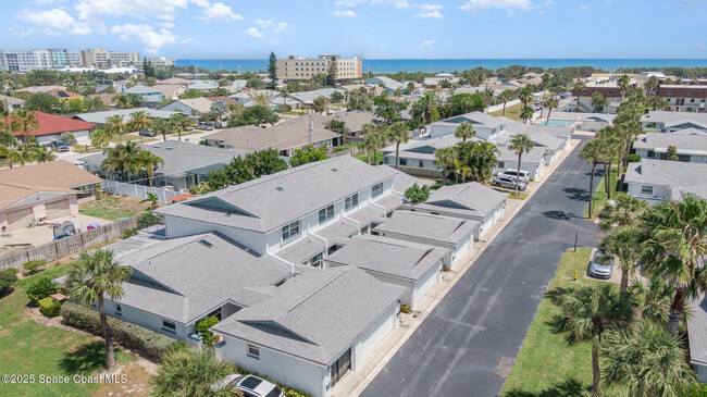 Building Photo - 290 Paradise Blvd