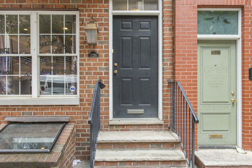 Building Photo - 1729 South St