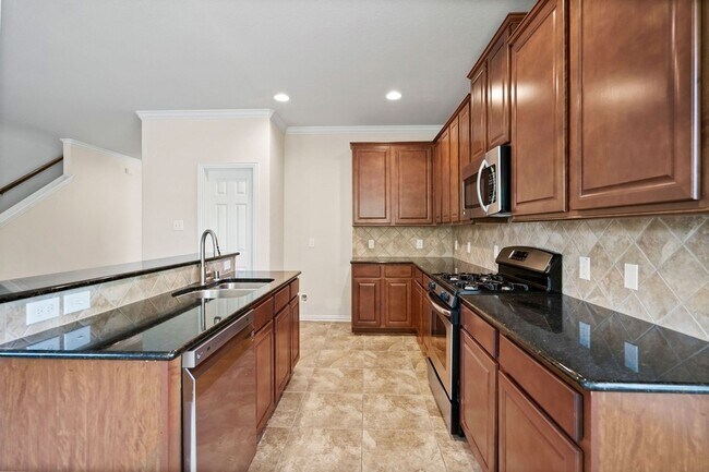 Building Photo - 46 Black Swan Ct
