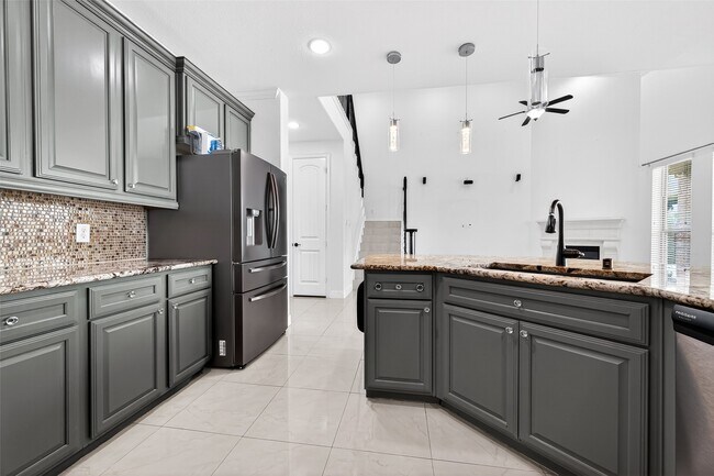 Building Photo - 7035 Belle Meadow Ln