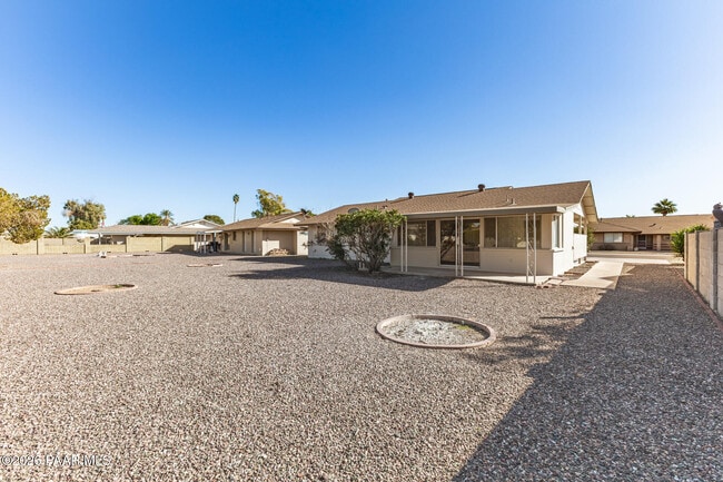 Building Photo - 11014 W Cheryl Dr