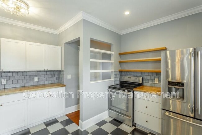 Building Photo - 1126 W Mississippi Ave