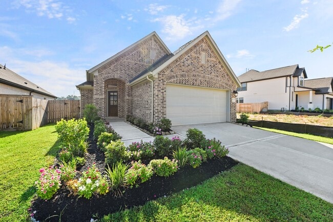 Building Photo - 1330 Lakeside Crk Rd