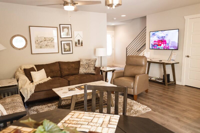 Building Photo - 7 Alyce Ln