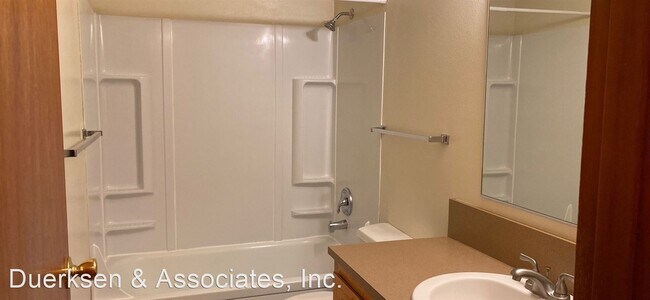 Building Photo - 111 NW 11th St