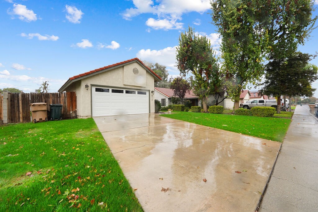 Building Photo - 4713 Tobin Rd