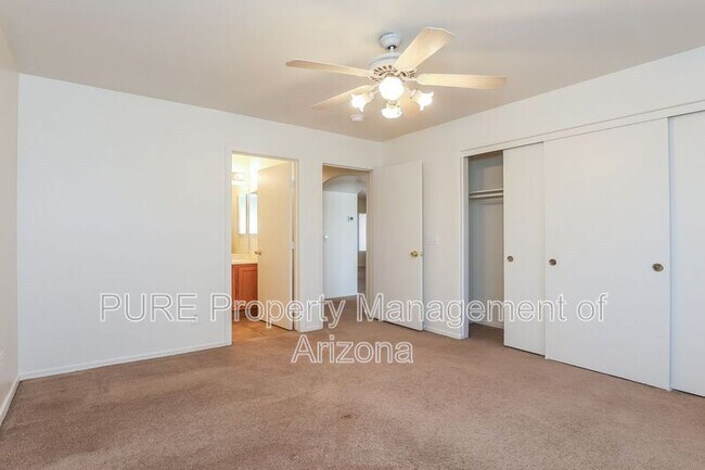 Building Photo - 4317 N 111th Ln