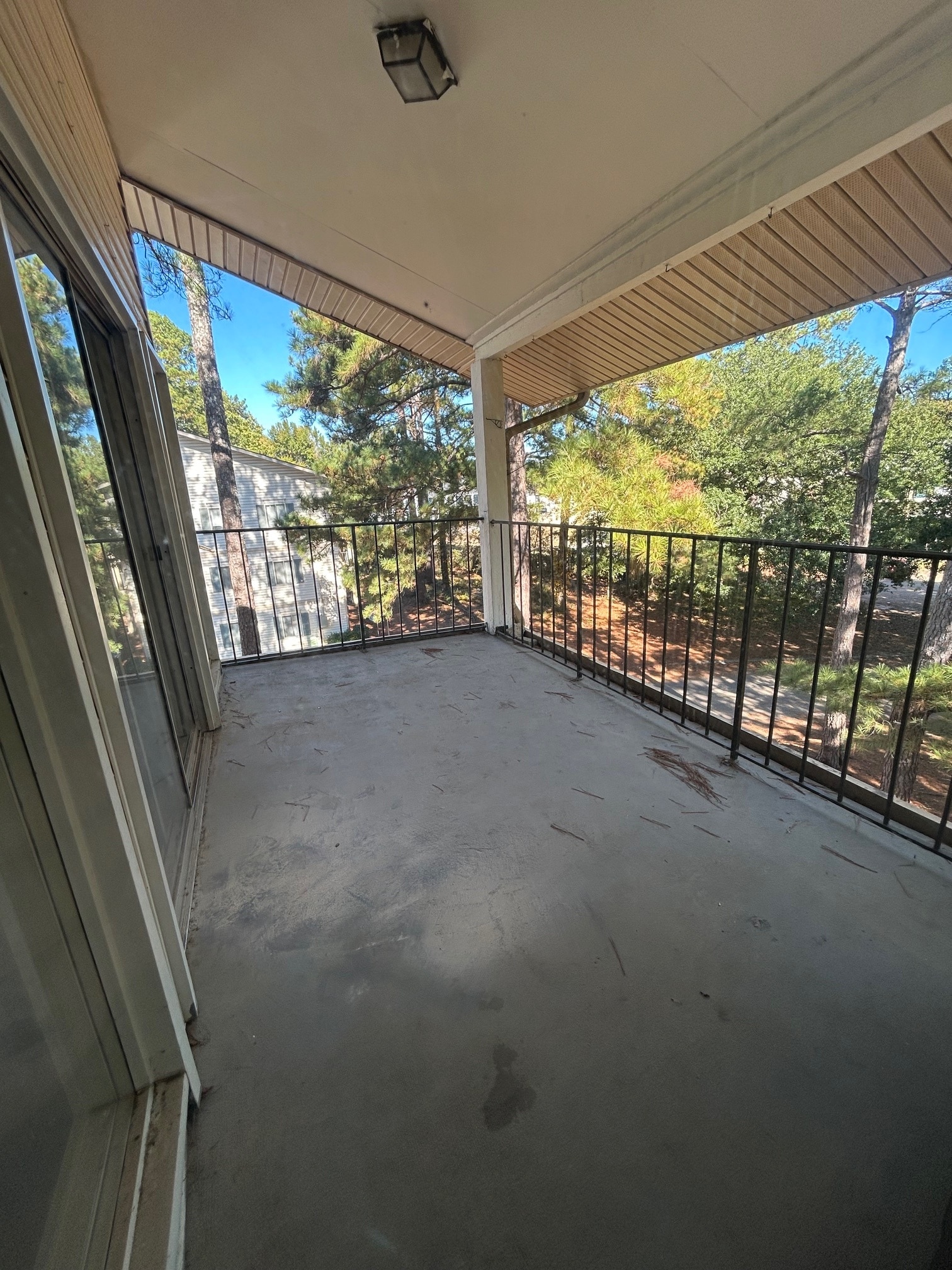 07_Balcony - 1208 Bush River Rd